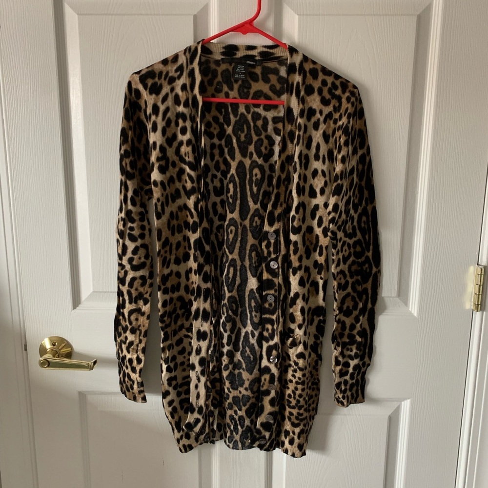 Cheetah print light weight cardigan